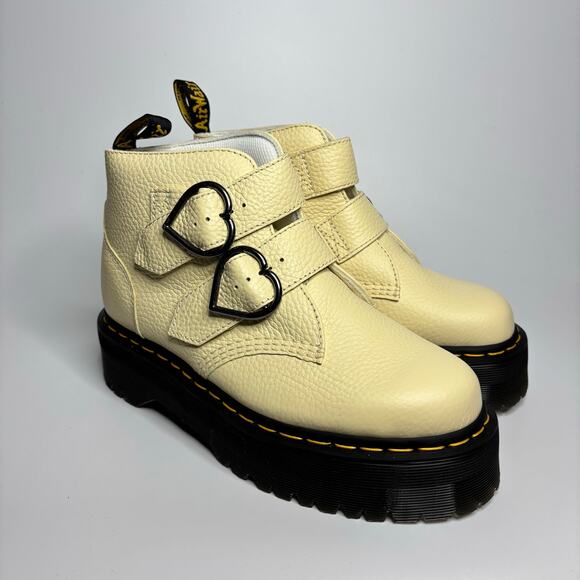 Dr. Martens Devon Heart Leather Platform Boots in Toile Cream Milled Nappa - Picture 5 of 9